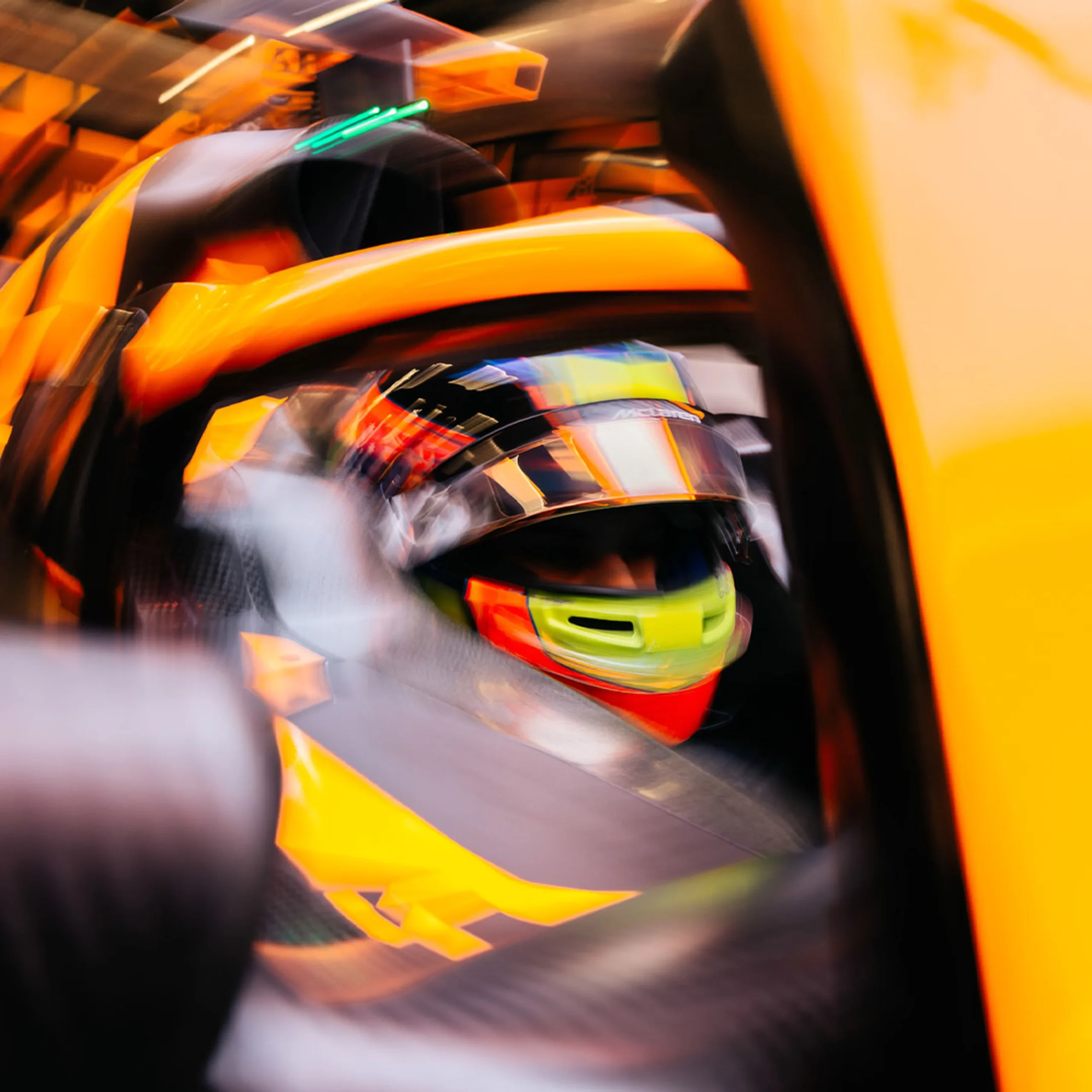 Formula-1 - 2025 - Mcl39-launch - A good day at Silverstone - 1