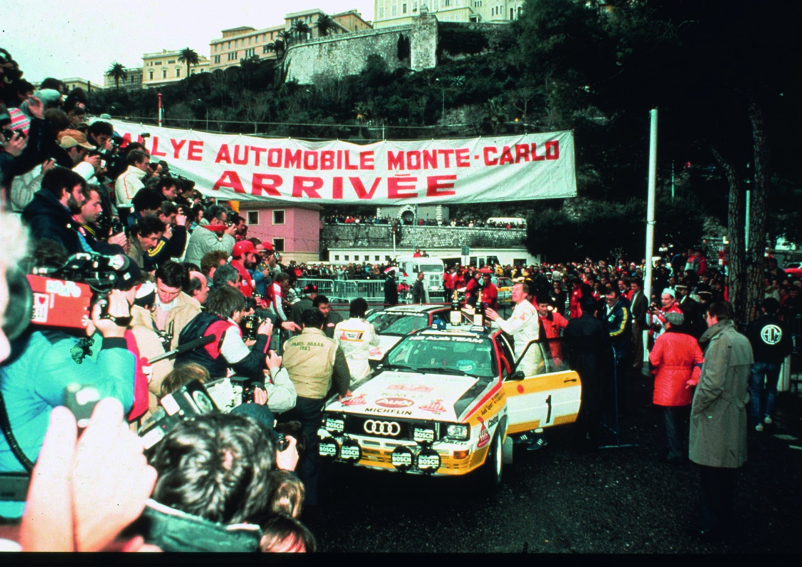 Anniversary magazine Motorsports - Triumph - Röhrl at the finish line of Rallye Monte Carlo 1984. The "Long" was 13 seconds faster than Blomqvist.